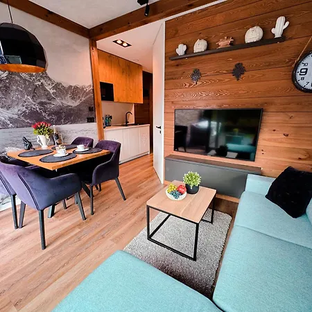 Royal Deluxe Z Widokiem Na Góry *